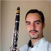 PROFESOR GRADUADO SUPERIOR OFRECE CLASES DE CLARINETE, ANÁLISIS, ARMONÍA Y LENGUAJE MUSICAL